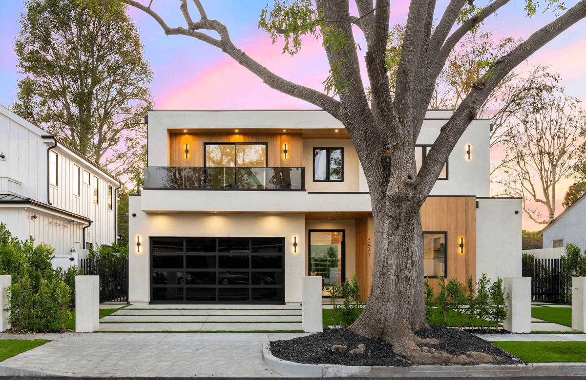 Nailing Your Outdoor Clean-Up Game